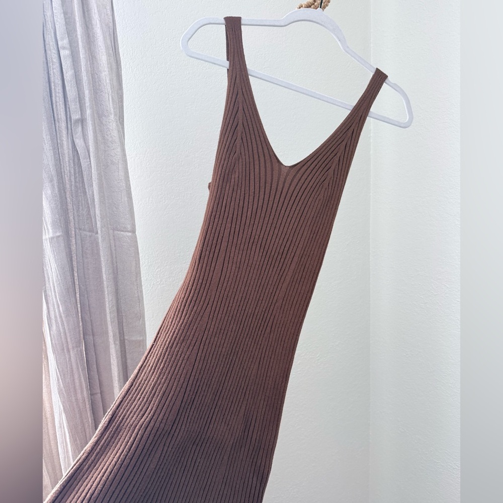 Brown Ribbed Sweater Dress - Picture 3 of 7
